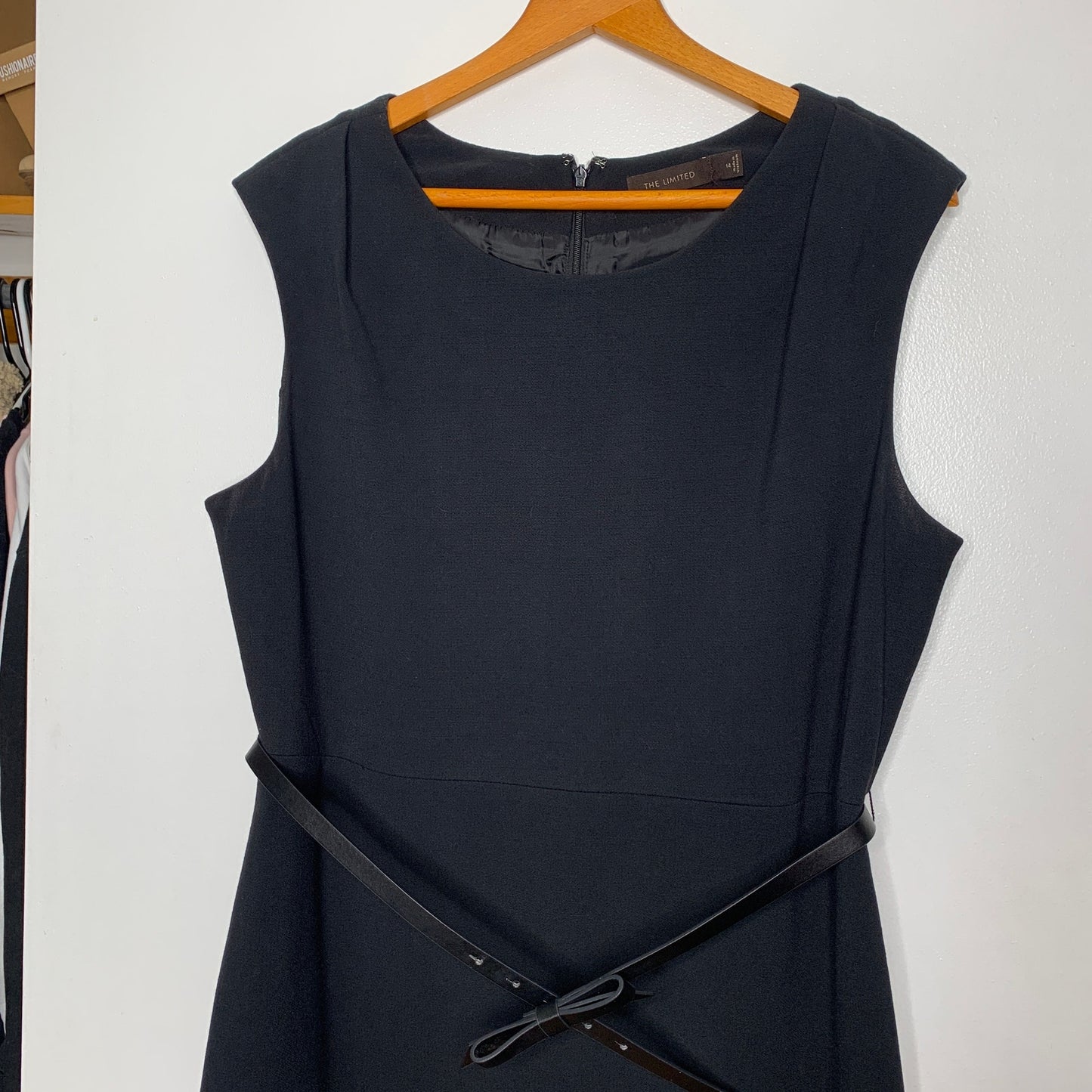 The Limited black bow belted sleeveless sheath dress SZ 14
