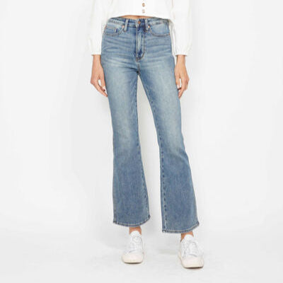 Judy Blue Keep It Simple Tummy Control Bootcut Jeans (0-24W)