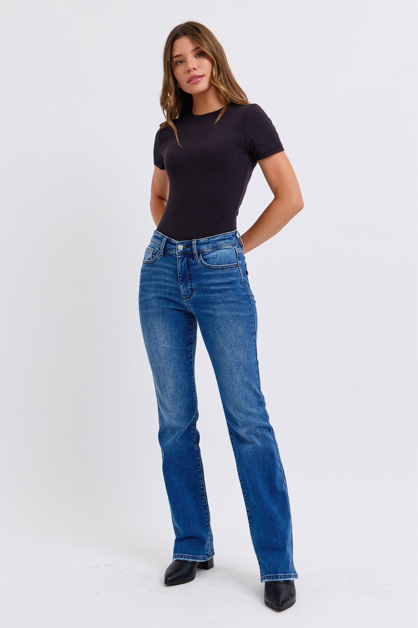 Judy Blue Miss Dutton Thermal Bootcut Jeans (0-24W)
