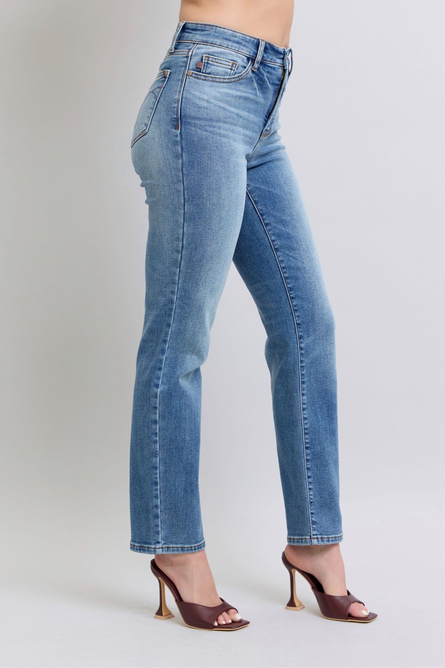 Judy Blue Go Getter Thermal Straight Leg Jeans (0-24W)