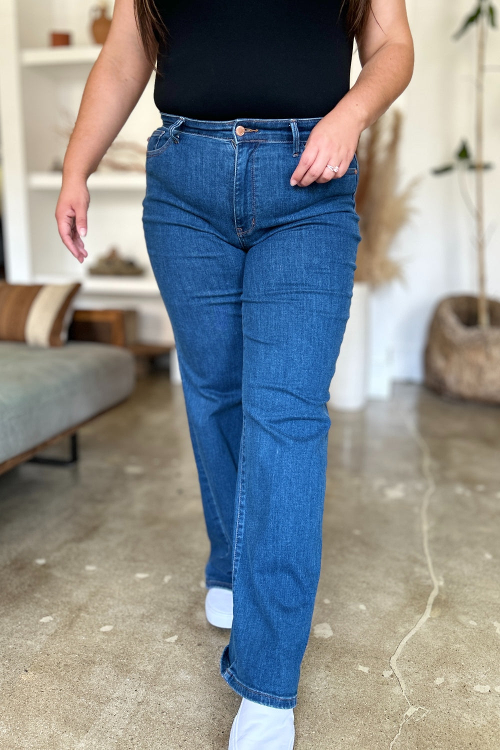Judy Blue Lead The Way Straight Leg Jeans (0-24W)