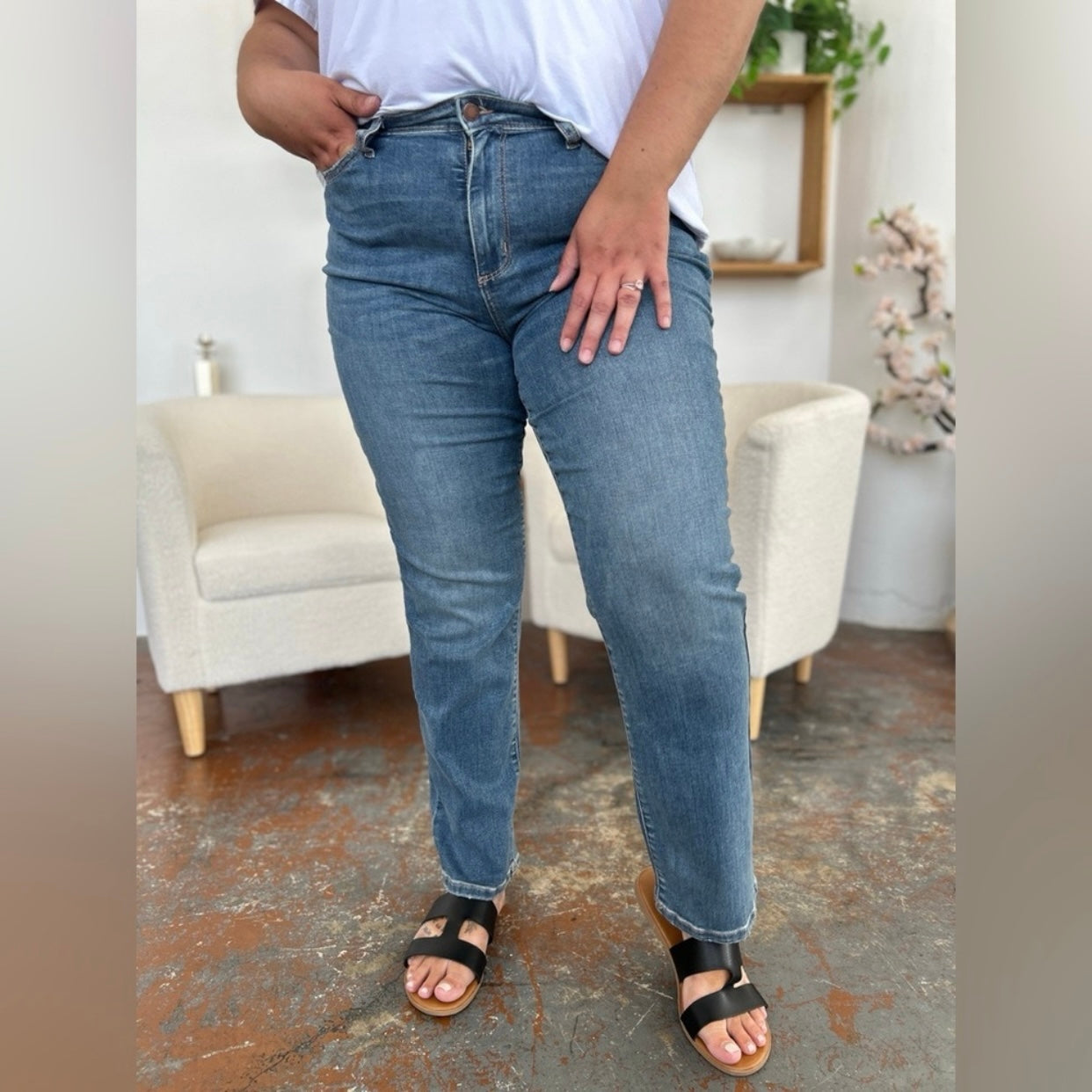 Judy Blue Two Weeks Straight Leg Jeans (0-24W)
