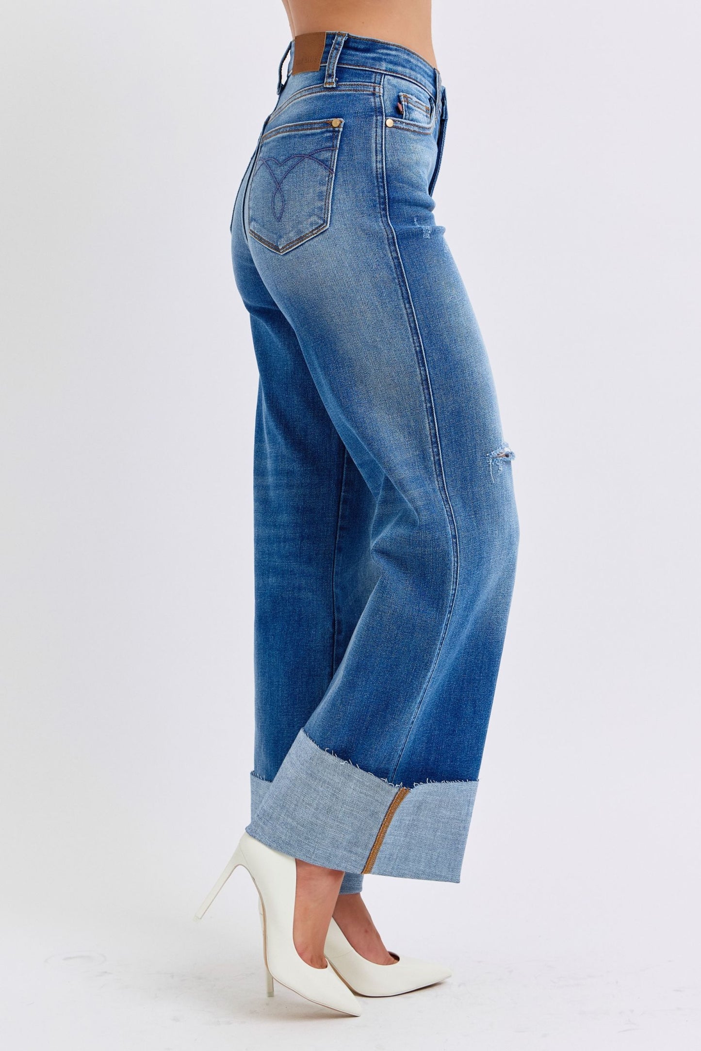 Judy Blue Hamptons Summer Distressed Wide Leg Jeans (0-24W)