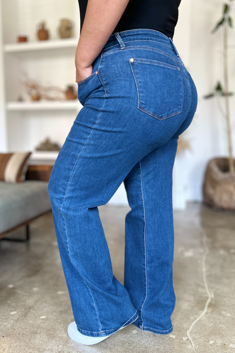 Judy Blue Lead The Way Straight Leg Jeans (0-24W)
