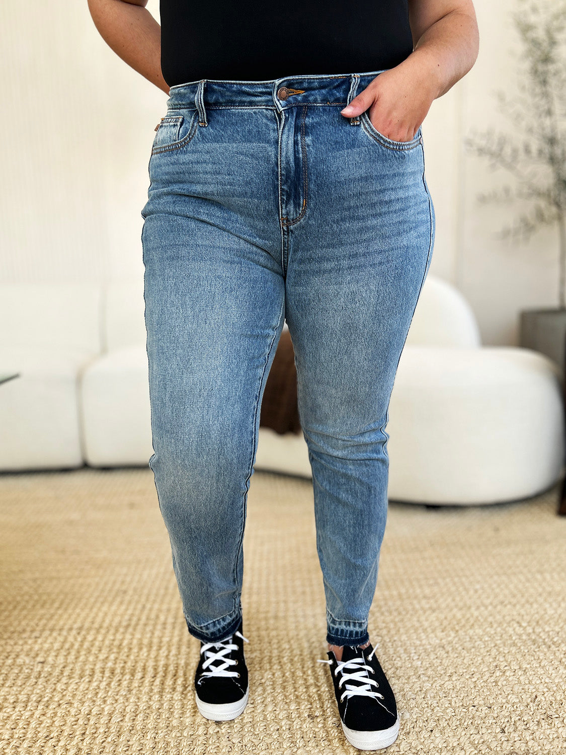 Judy Blue Rio Grande Rigid Magic Boyfriend Jeans (0-24W)