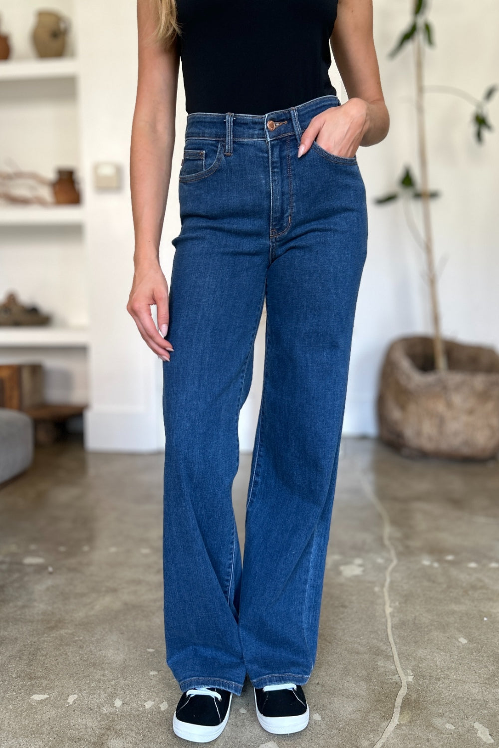 Judy Blue Lead The Way Straight Leg Jeans (0-24W)