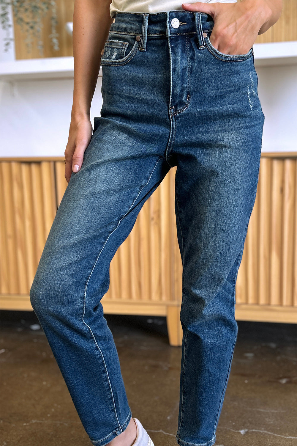 Judy Blue Fields + Fences Tummy Control Straight Leg Jeans (0-24W)