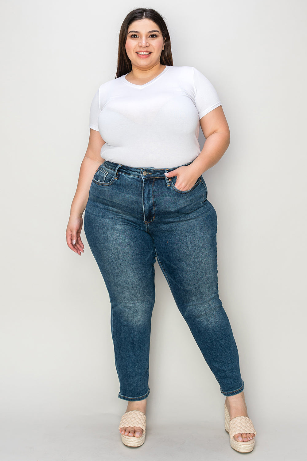 Judy Blue Fields + Fences Tummy Control Straight Leg Jeans (0-24W)