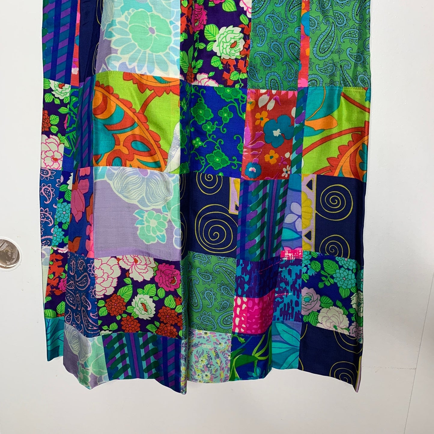 Vintage 60s 70s bohemian silk patchwork wrap style maxi skirt SZ 6