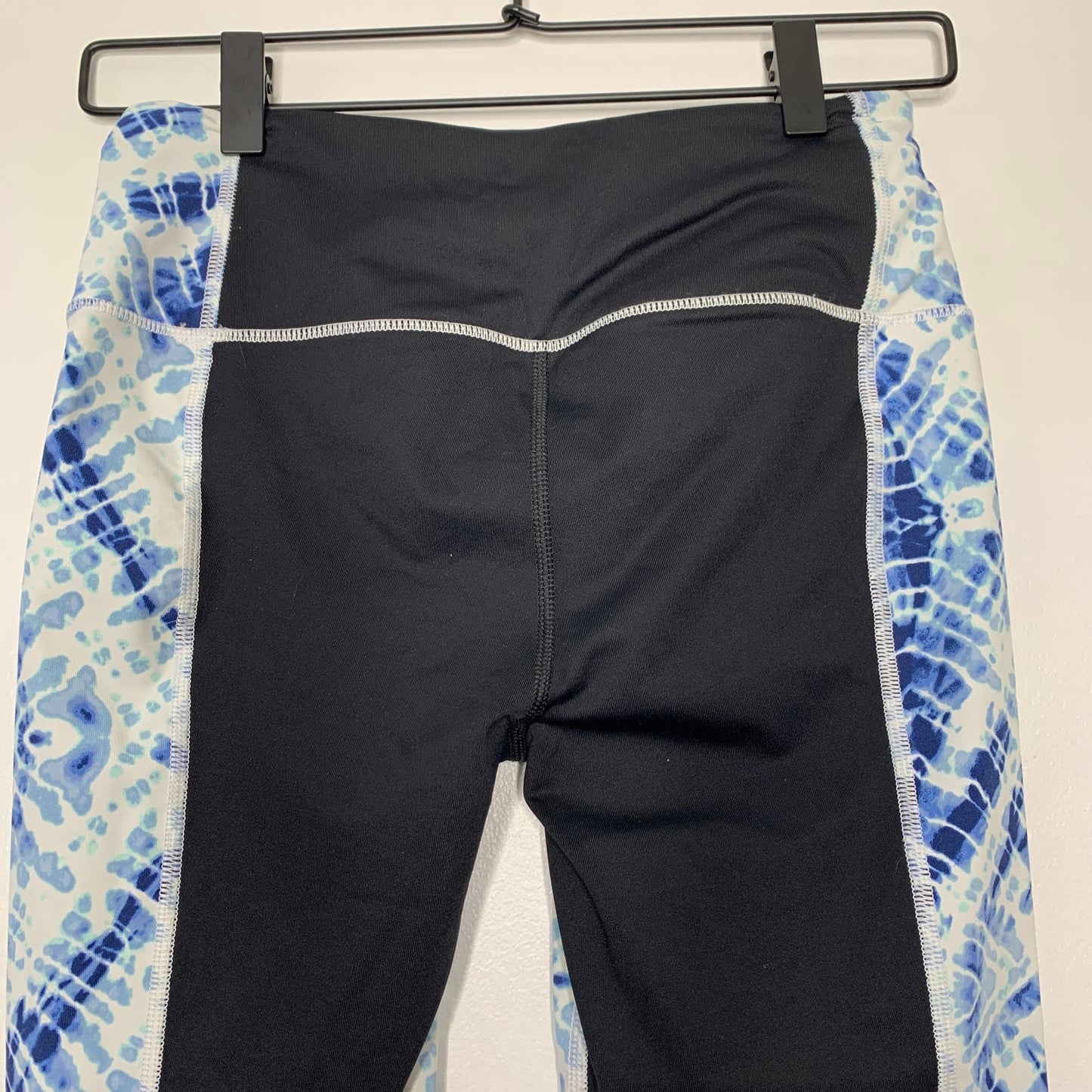Victoria's Secret Sport VSX Knockout Crop tie dye active legging SZ S