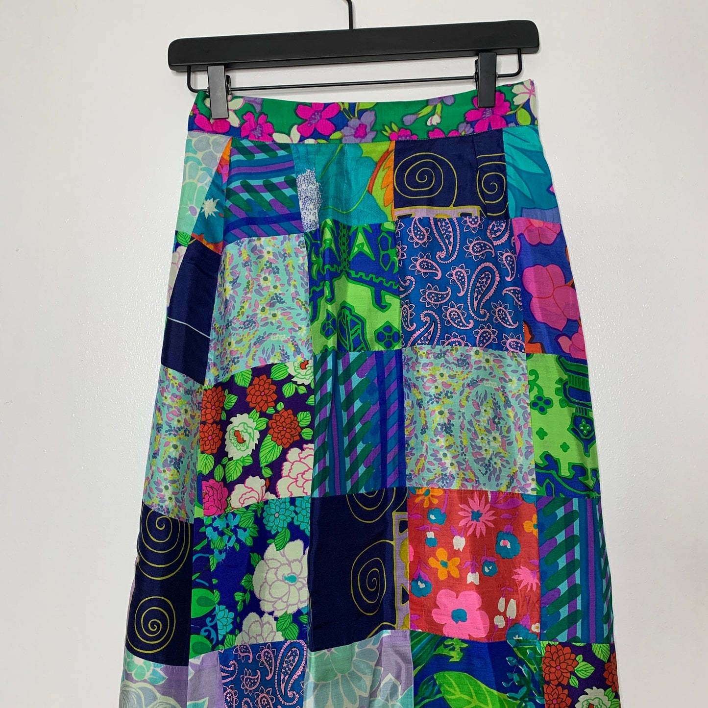 Vintage 60s 70s bohemian silk patchwork wrap style maxi skirt SZ 6