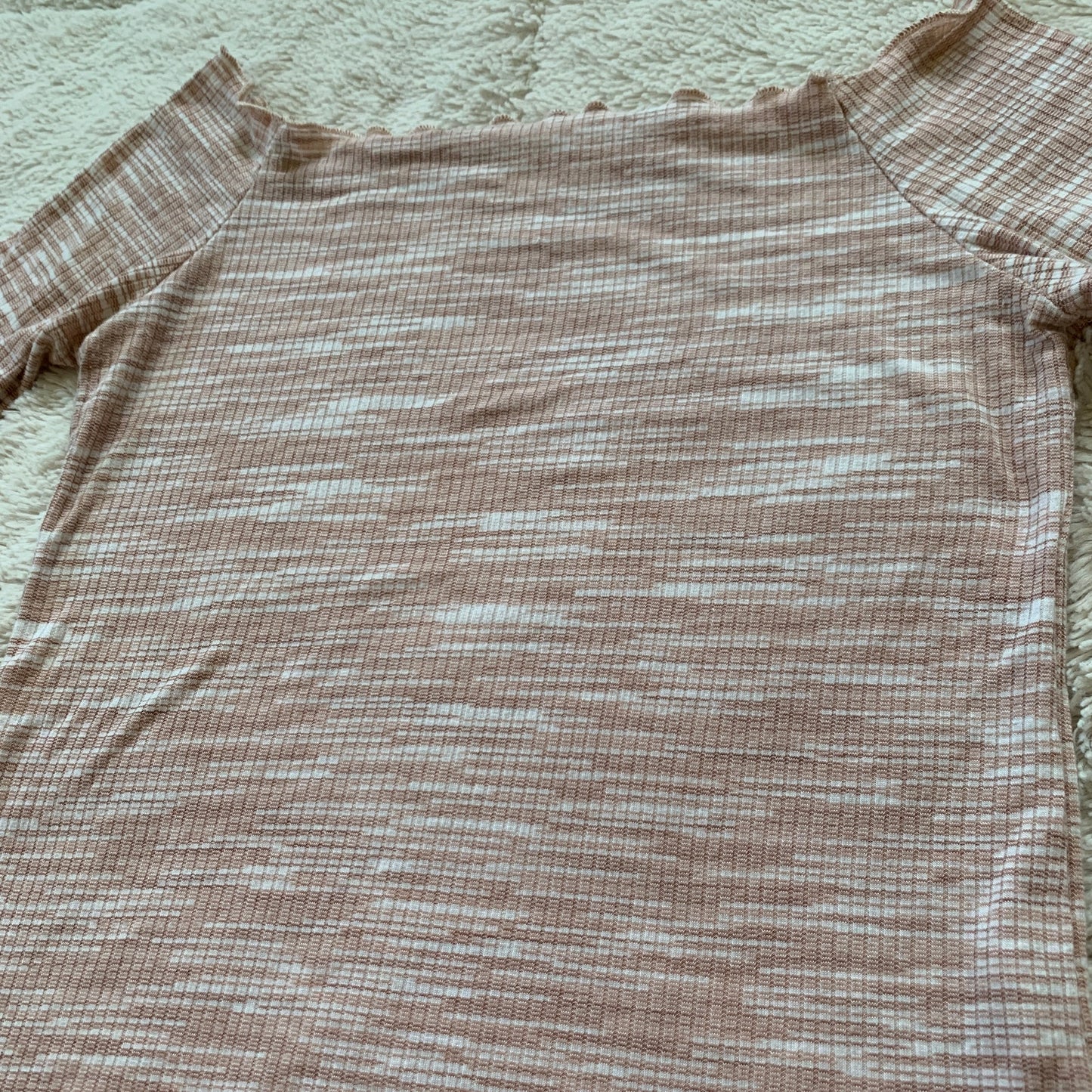 Urban Outfitters Caution to the Wind scalloped trim tee SZ M