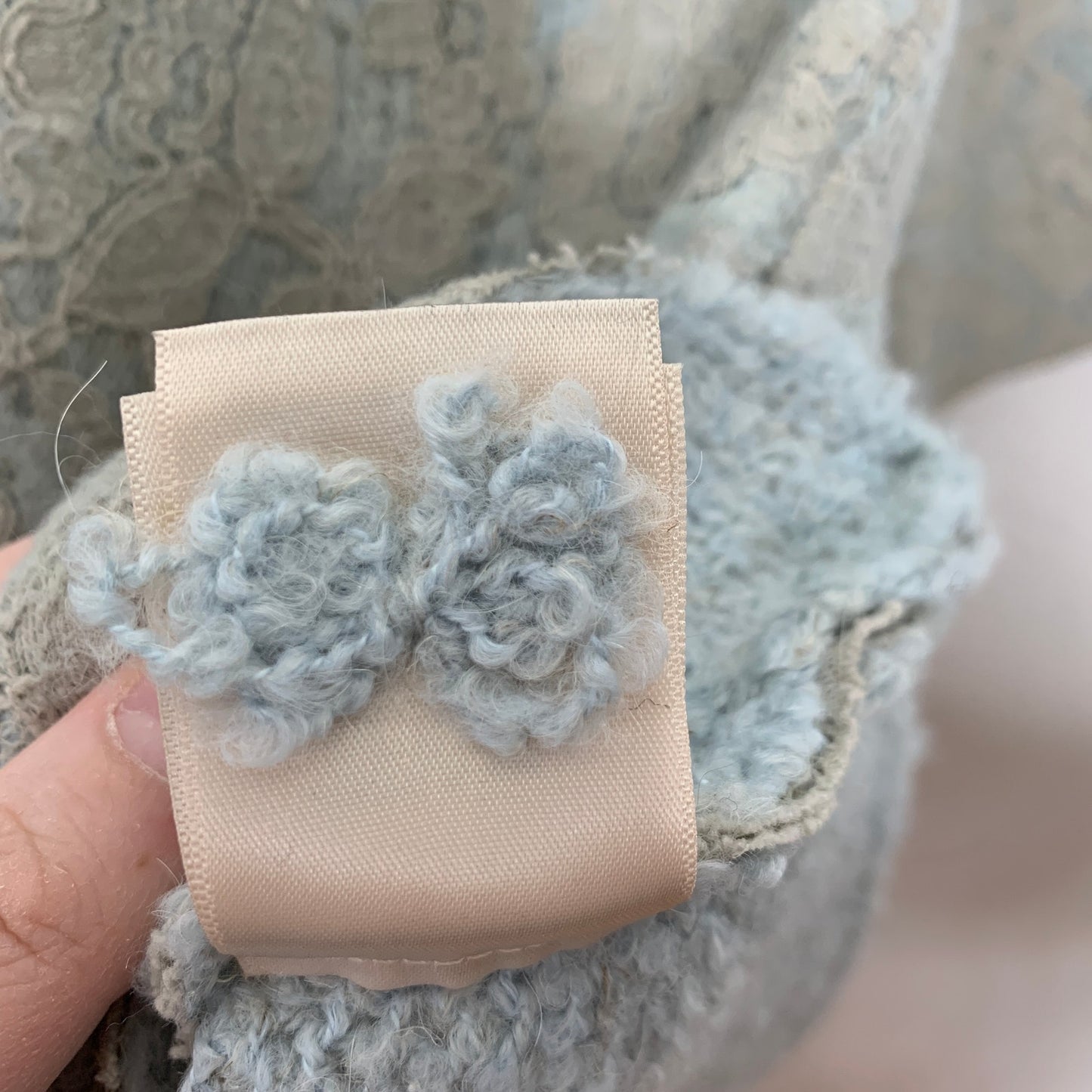 Anthropologie Knitted & Knotted chunky knit lace trim sweater SZ S