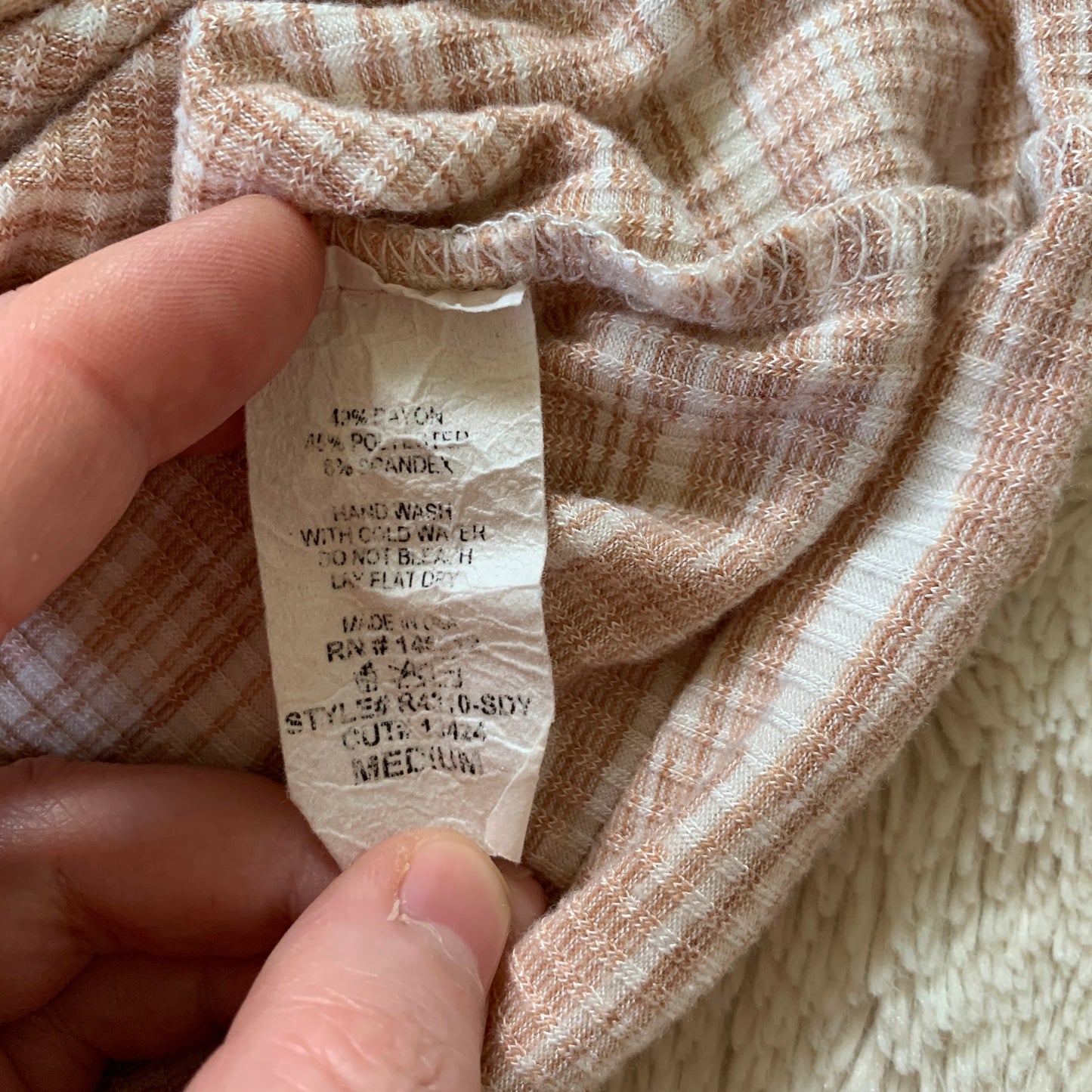 Urban Outfitters Caution to the Wind scalloped trim tee SZ M