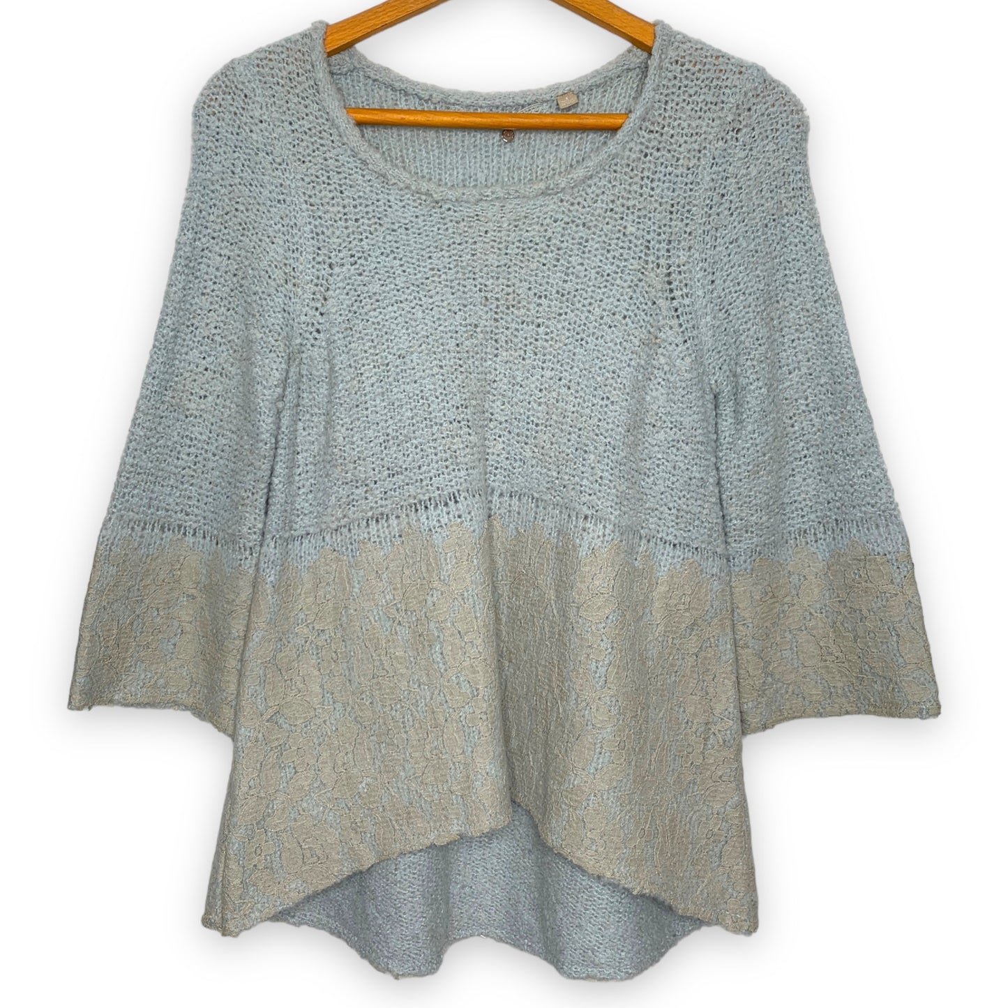Anthropologie Knitted & Knotted chunky knit lace trim sweater SZ S