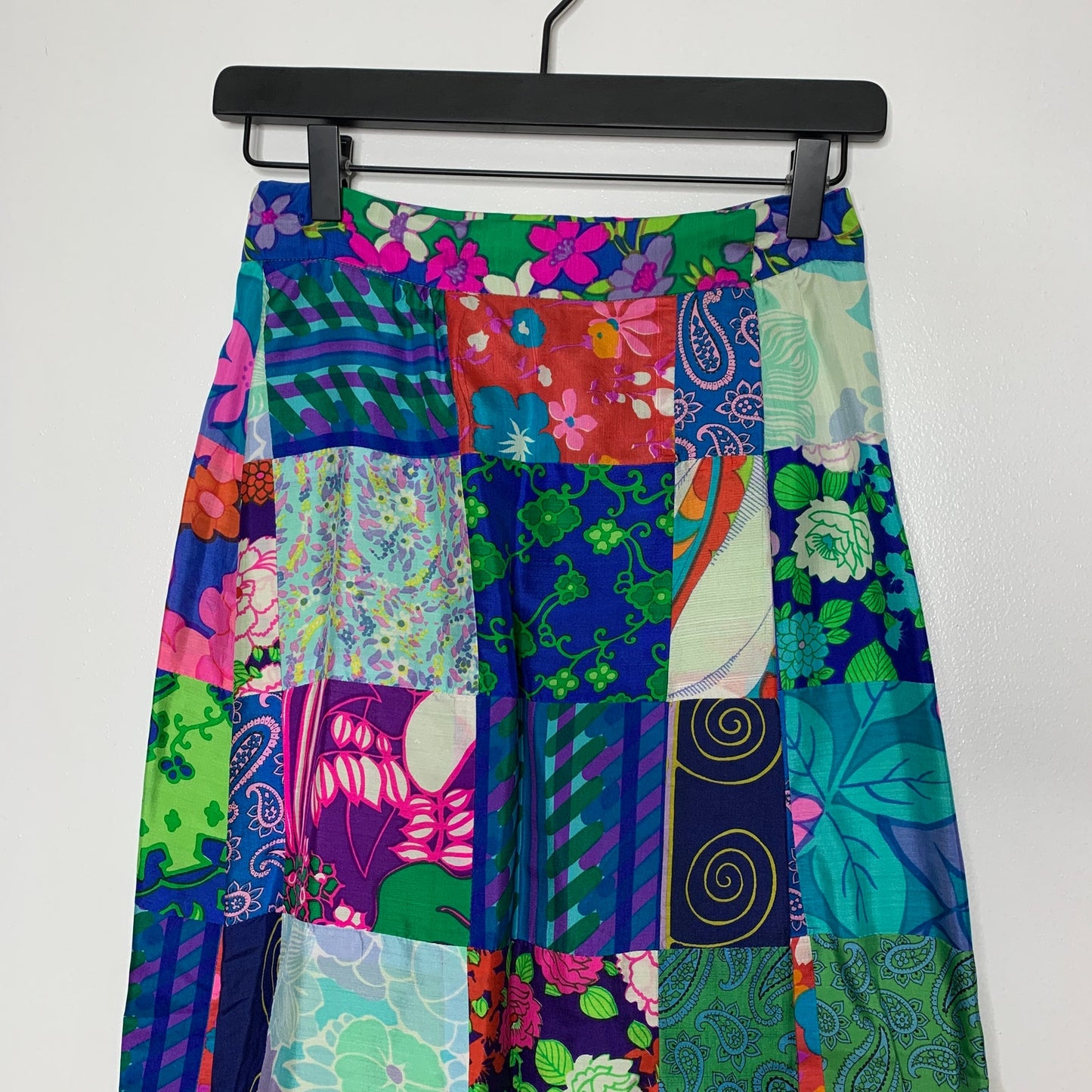 Vintage 60s 70s bohemian silk patchwork wrap style maxi skirt SZ 6