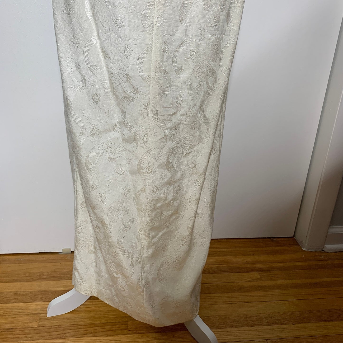 Vintage 90s off white lace trim jacquard fabric full length dress SZ M