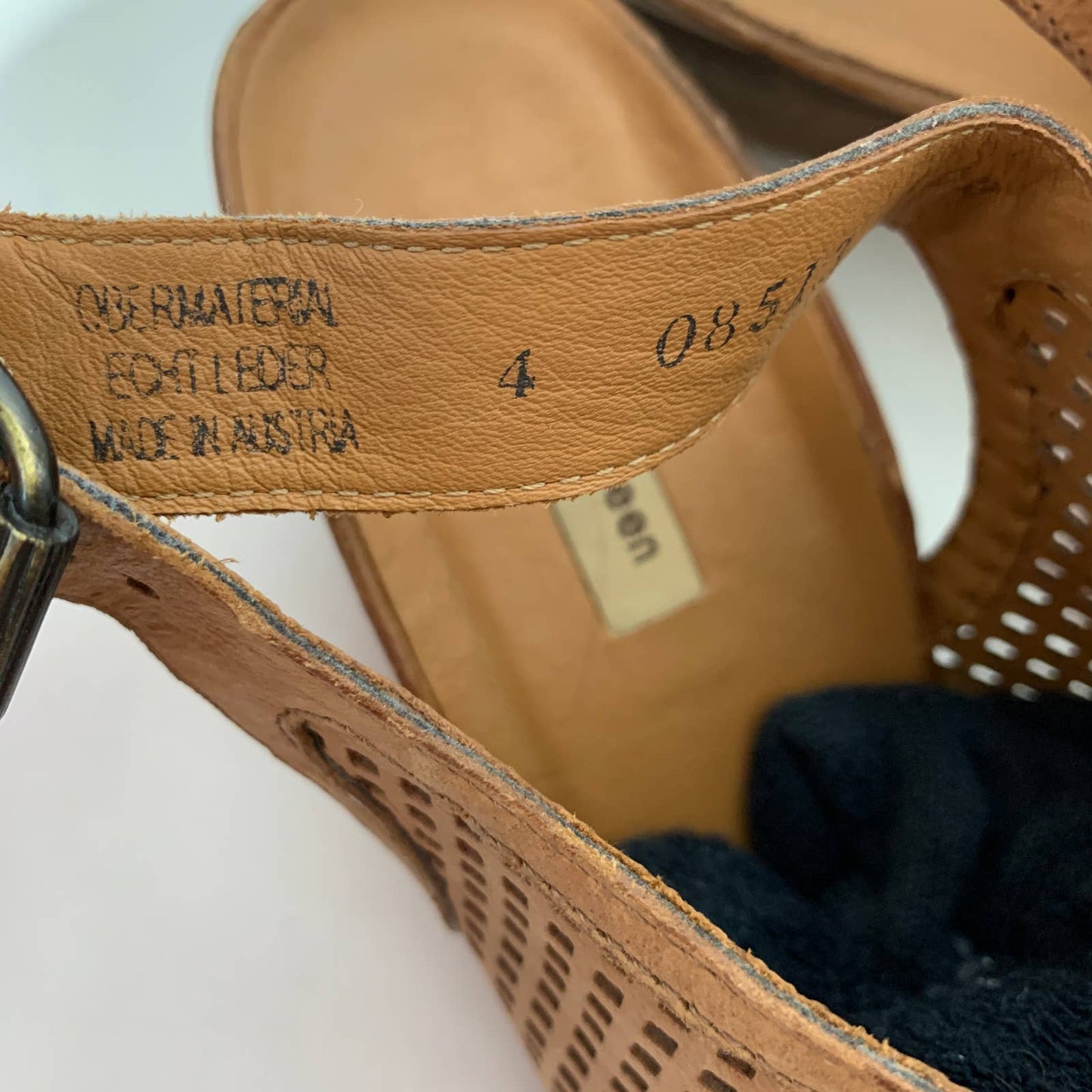 Paul Green Lois perforated leather slingback sandal SZ 6.5