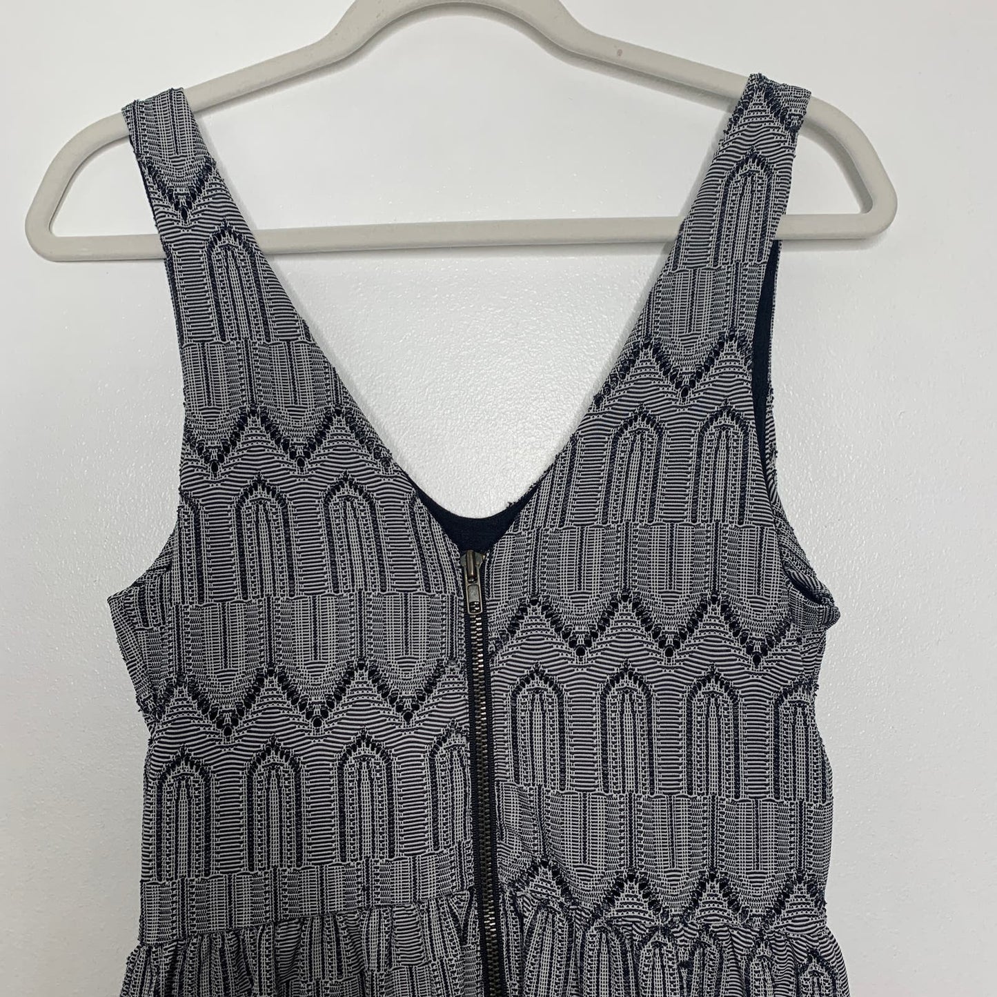 Lucky Brand geometric print embroidered cocktail dress SZ S