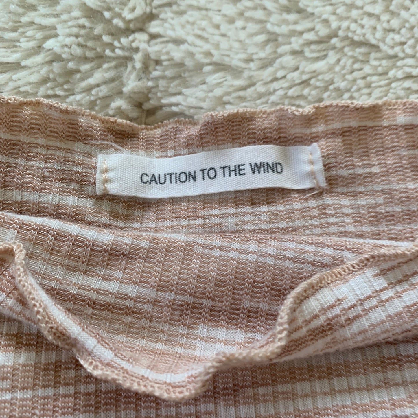 Urban Outfitters Caution to the Wind scalloped trim tee SZ M