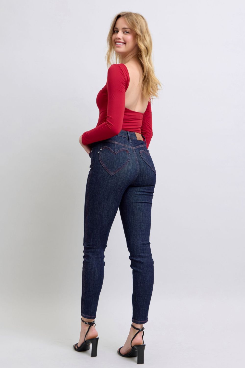 New Romantics Heart Shaped Pocket Skinny Jeans (0-24W)