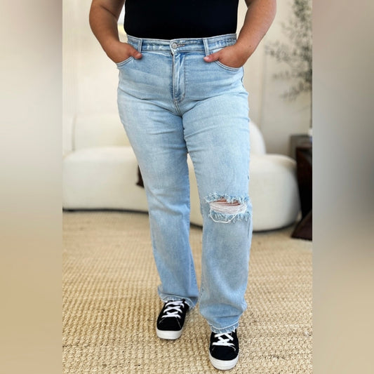 Hot To Go Straight Leg Jeans (0-24W)