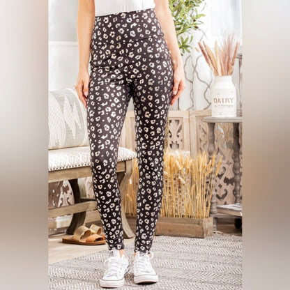 Louder Than A Lion Leopard Print Leggings (S-3X)