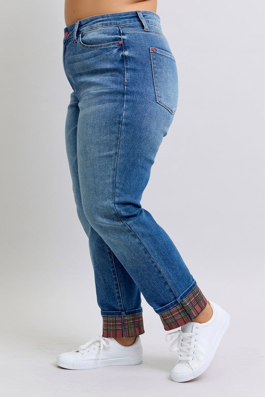 Judy Blue Daydream Believer Plaid Cuffed Boyfriend Jeans (0-24W)
