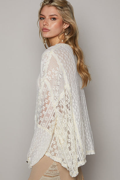 Older And Wiser Lace Top (S-L)