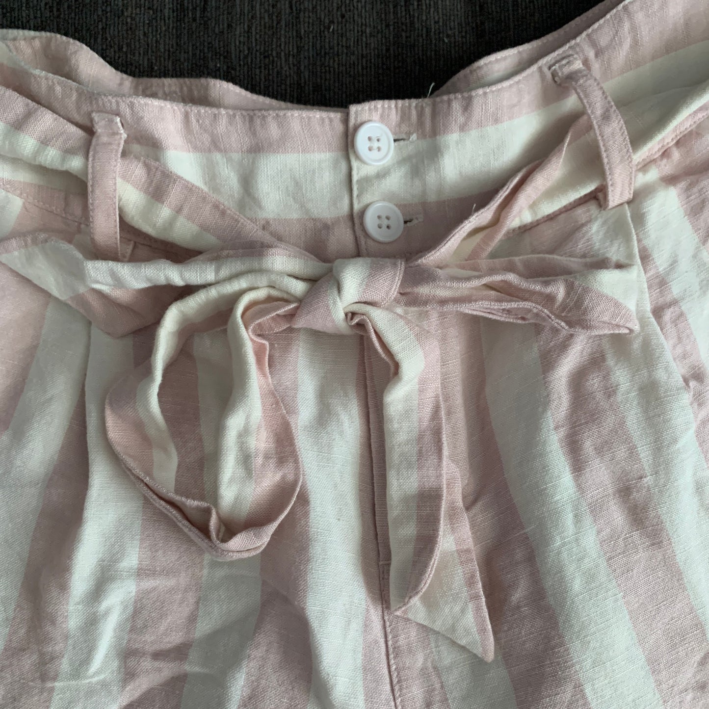 Katy pink striped belted linen blend shorts SZ M