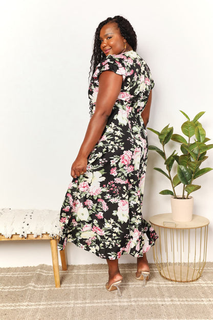 Pricked Hand Maxi Dress (S-XL)